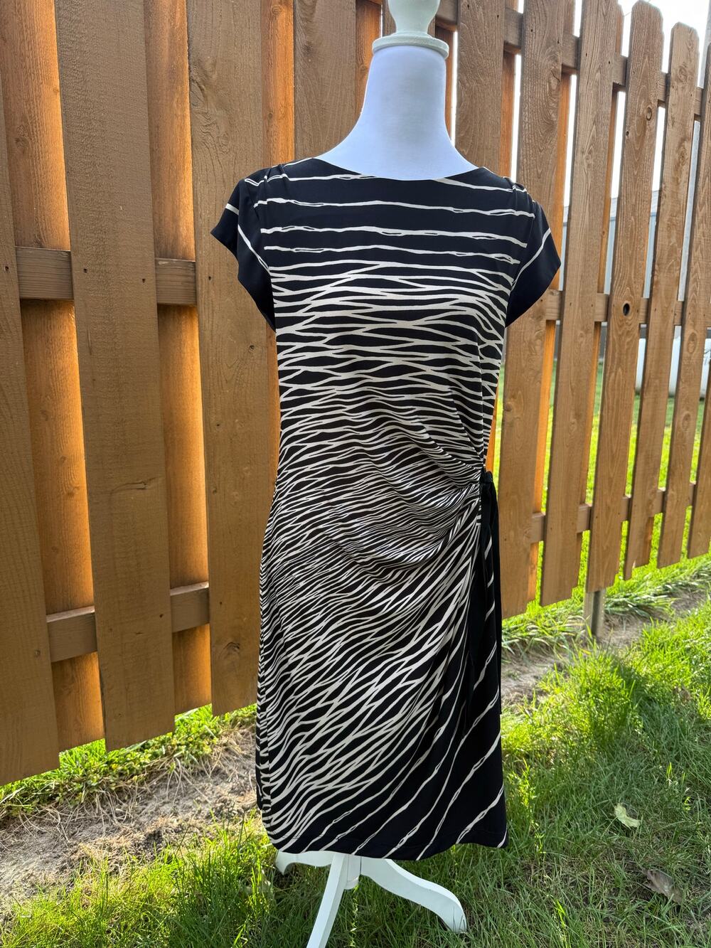 Dress Barn Black and Cream Dress Size 14